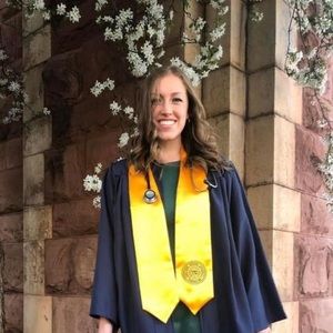 Meet your Posher, Lauren